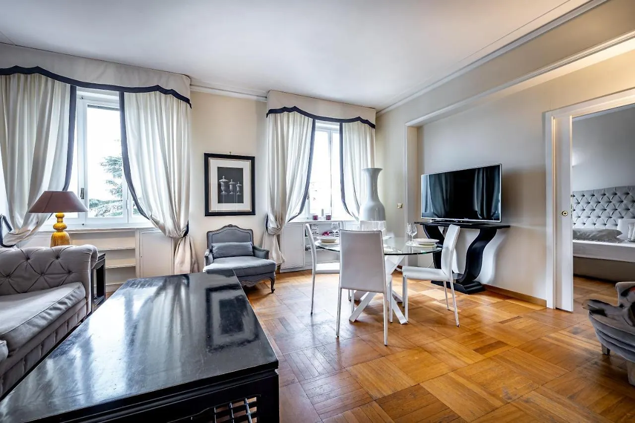Yid D'Azeglio Luxury Apartment With Parking フィレンツェ