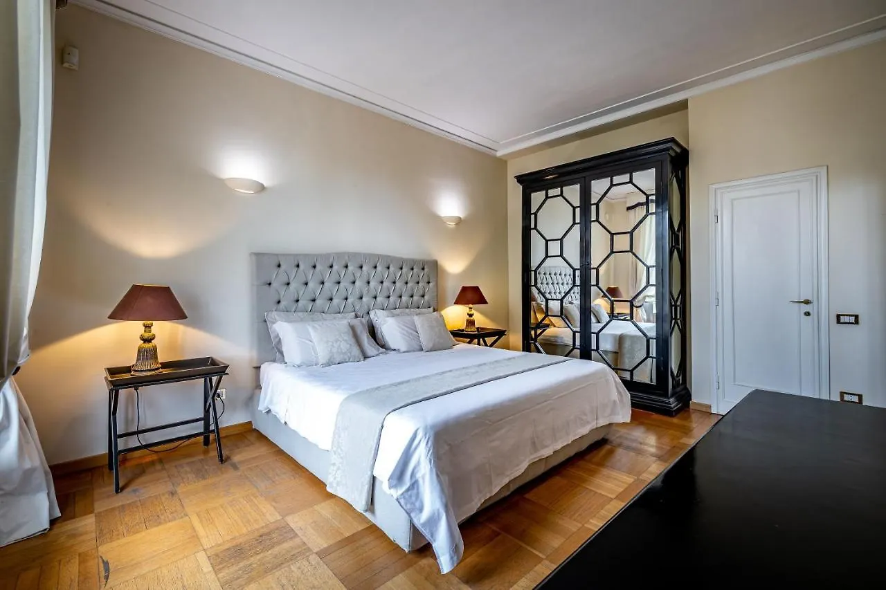 Yid D'Azeglio Luxury Apartment With Parking フィレンツェ イタリア
