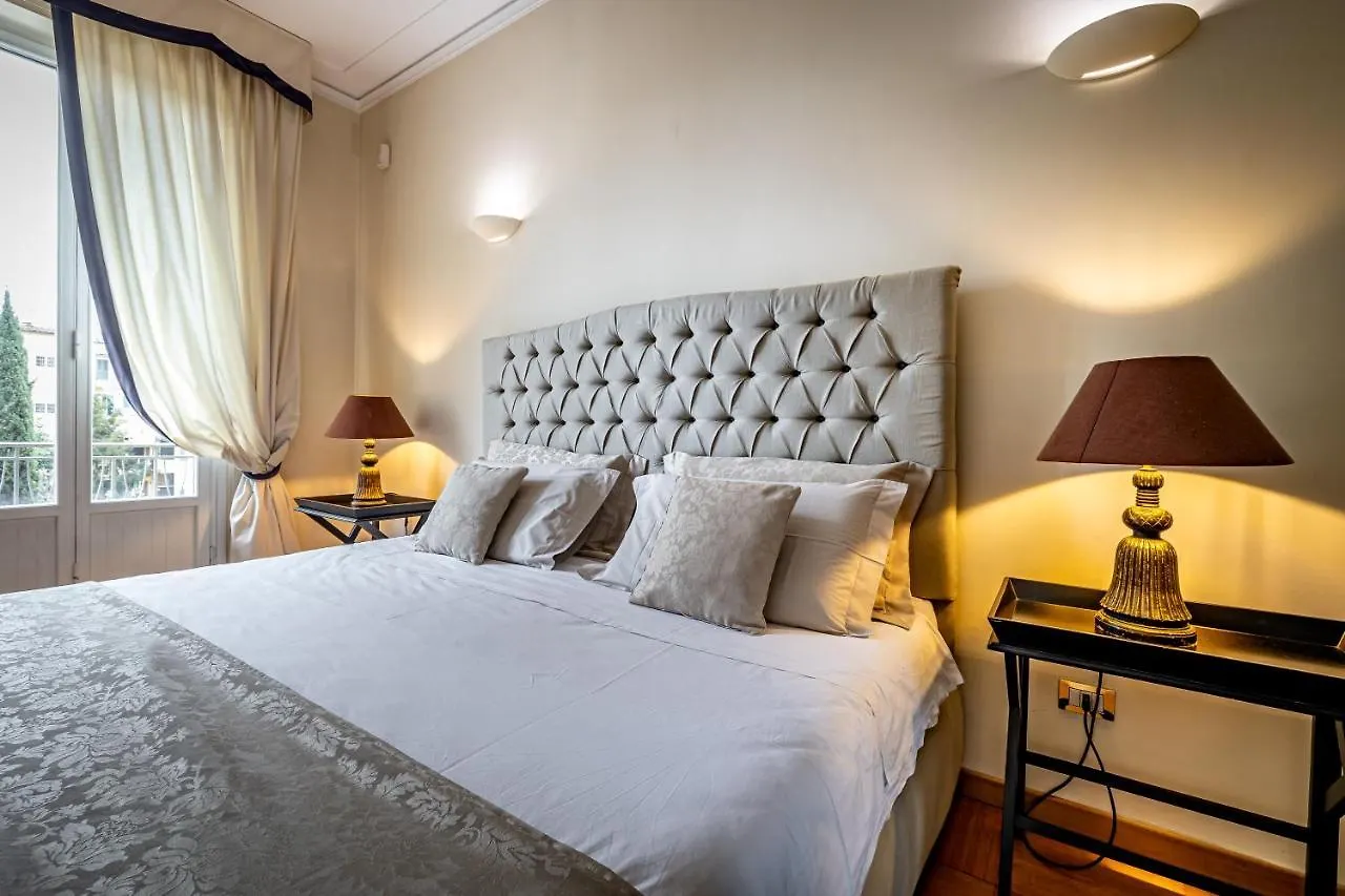 Yid D'Azeglio Luxury Apartment With Parking フィレンツェ