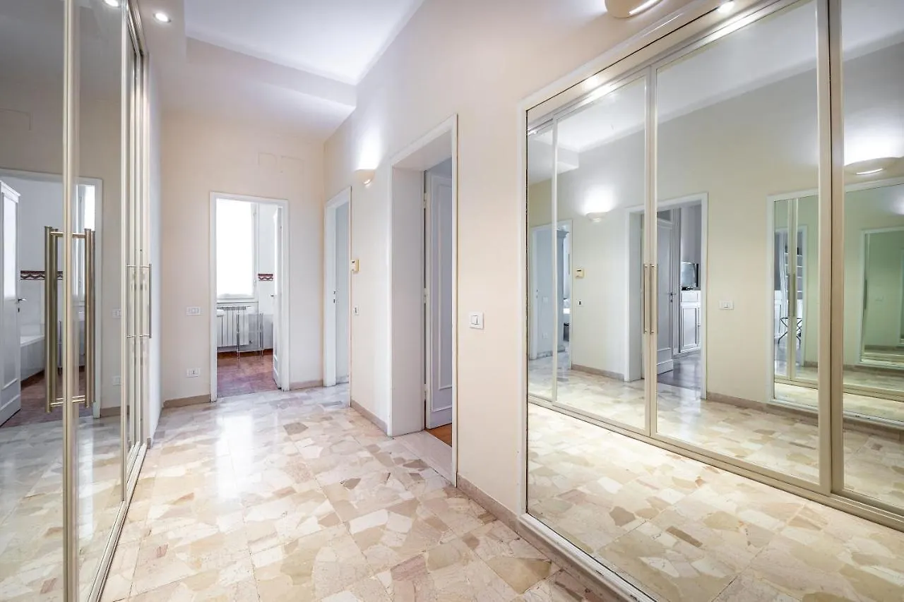 Yid D'Azeglio Luxury Apartment With Parking Φλωρεντία Ιταλία